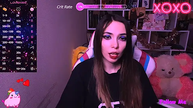 Snapshot of Sia_Shine chatting on 02.21.25 Sia Shine online show from 02.21.25