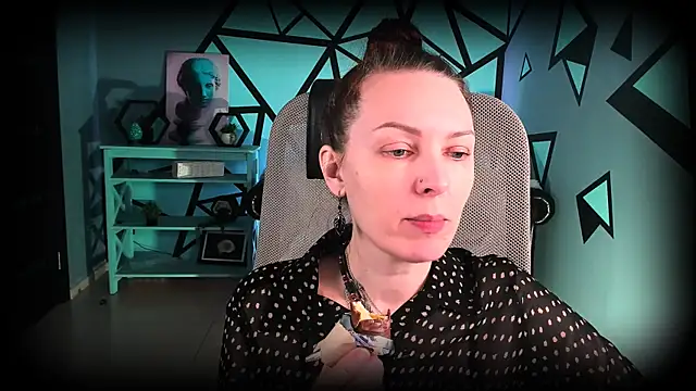 VandaRossi online show from 11.08.25