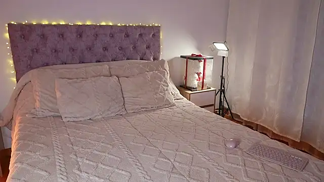 samantha evans2 online show from 04.07.26