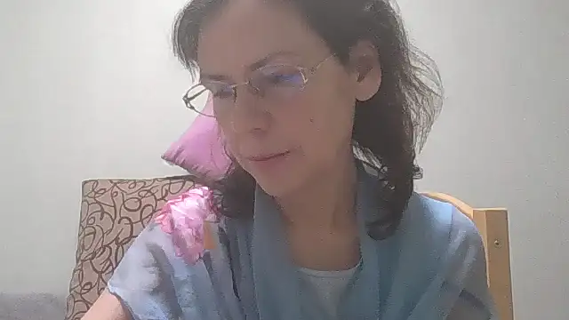 HollyJewel online show from 01.21.25