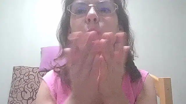 HollyJewel online show from 02.03.25