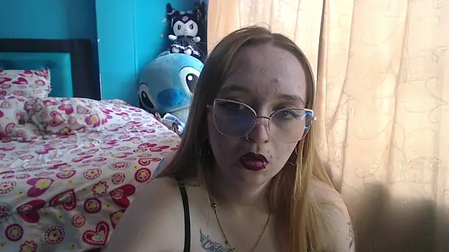 Liaroberts1 online show from 03.06.25