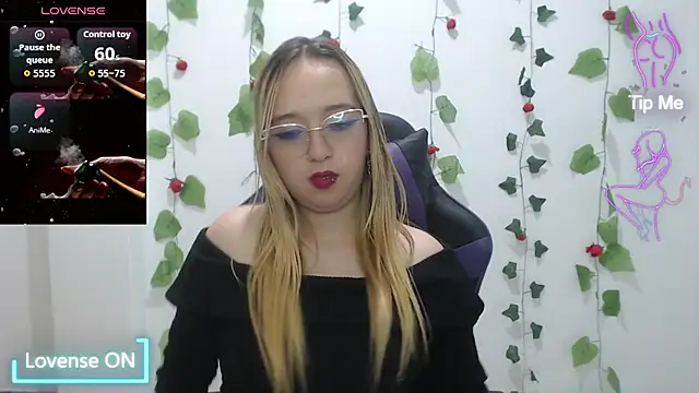 Liaroberts1 online show from 02.04.26