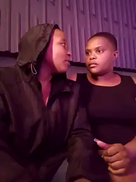 Snapshot of Xxxsluts chatting on 12.30.24 Xxxsluts online show from 12.30.24