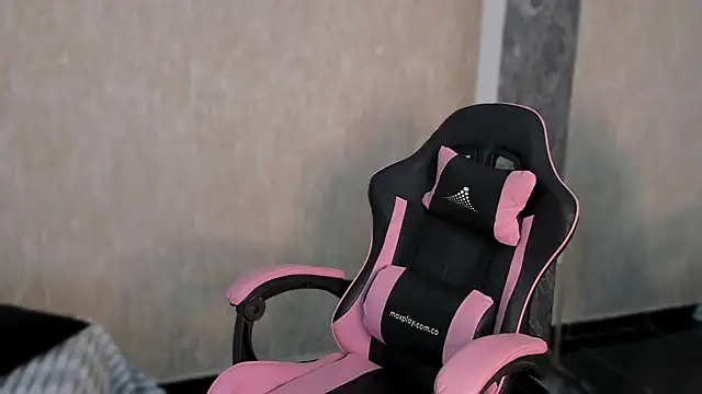 Cleopatra Fit online show from 02.07.25