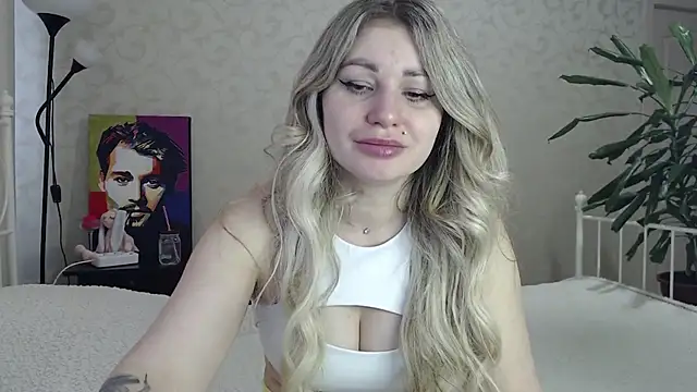 Snapshot of ShyEvaa chatting on 03.30.26 ShyEvaa online show from 03.30.26