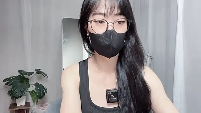 Snapshot of _minji_bae chatting on 09.28.25 minji bae online show from 09.28.25