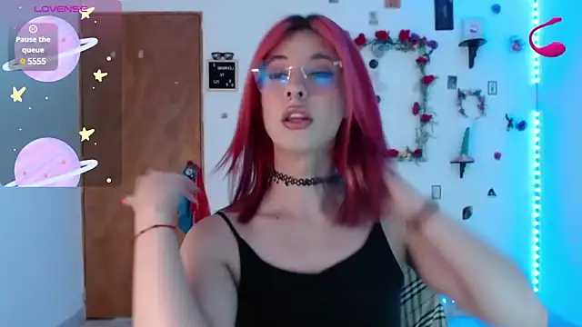 Snapshot of _GalyaX_ chatting on 12.14.24  GalyaX  online show from 12.14.24