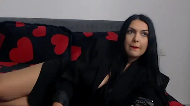 BriannaBk online show from 10.26.25