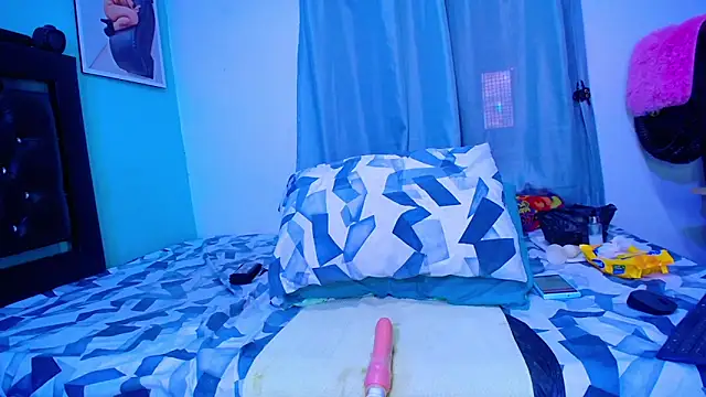 cristinapuerta- online show from 01.28.25