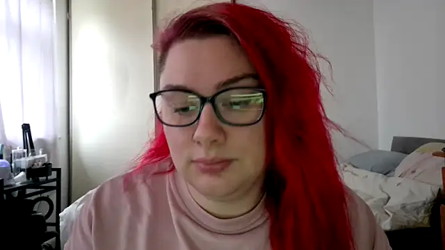 Bustycurves online show from 01.19.25