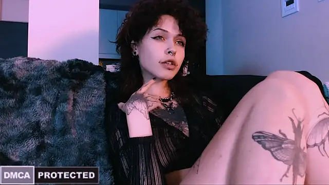 NaughtyLittleFox online show from 10.30.25