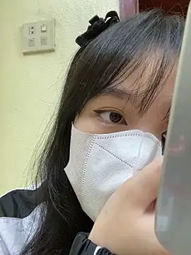 minmin2kk5 online show from 02.17.25