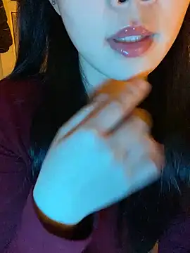 minmin2kk5 online show from 10.31.25