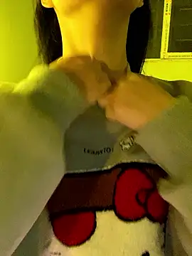 minmin2kk5 online show from 01.11.26