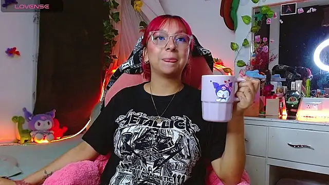 Littlerouse  online show from 12.03.25