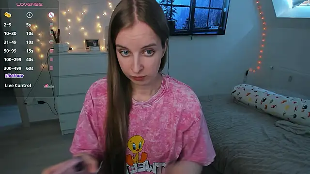 violet blue eyes online show from 03.12.26