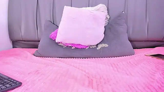 Cherllynn online show from 02.25.25