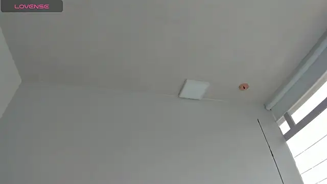 Cherllynn online show from 11.04.25