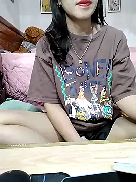 cream1299 online show from 10.30.25