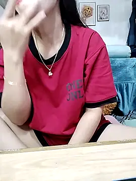 Snapshot of cream1299 chatting on 01.18.26 cream1299 online show from 01.18.26