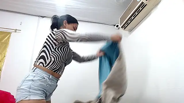 camilavagina24 online show from 01.18.25