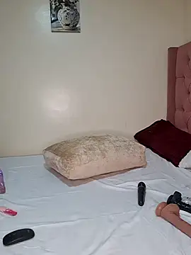 Wendy smal - online show from 01.15.25