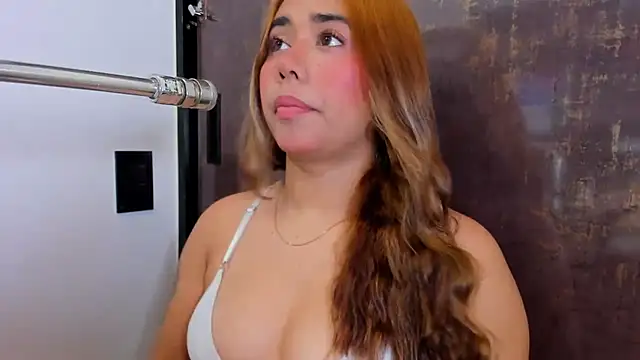 issie cute online show from 03.18.26