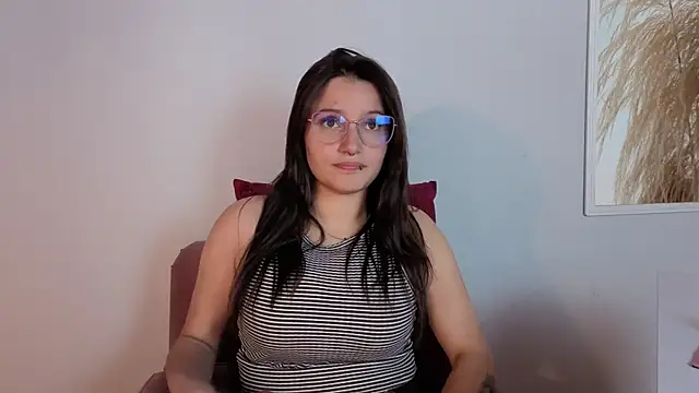 Snapshot of Elecktra_sweet chatting on 05.19.26 Elecktra sweet online show from 05.19.26