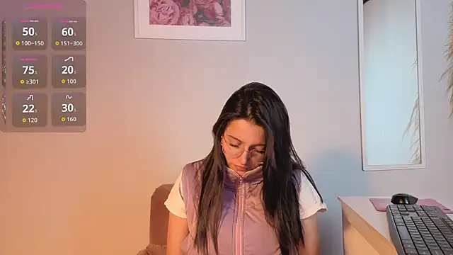 Snapshot of Elecktra_sweet chatting on 05.20.26 Elecktra sweet online show from 05.20.26