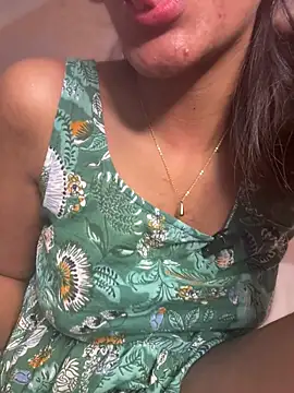 Snapshot of Goddess_sneha chatting on 07.31.26 Goddess sneha online show from 07.31.26