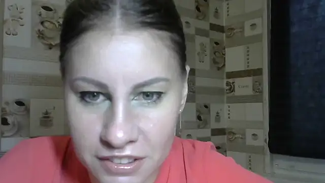 Snapshot of TherestlessKitty chatting on 09.22.25 TherestlessKitty online show from 09.22.25