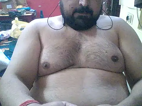 ARYANAVAILABLE online show from 12.20.25