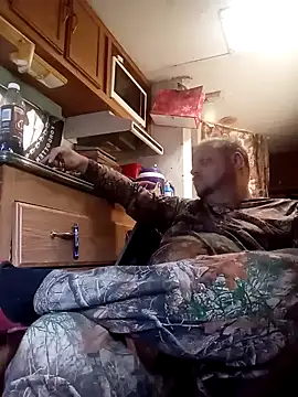 Snapshot of tjmacksjr chatting on 12.06.24 tjmacksjr online show from 12.06.24