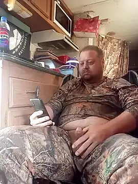 Snapshot of tjmacksjr chatting on 12.14.24 tjmacksjr online show from 12.14.24