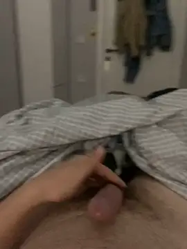 Erenn34 online show from 10.22.25