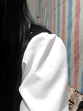 Sweetlove 77 online show from 12.17.25