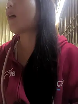 Sweetlove 77 online show from 12.18.25