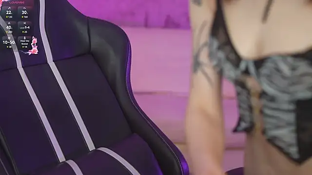 Britney054 online show from 02.15.25