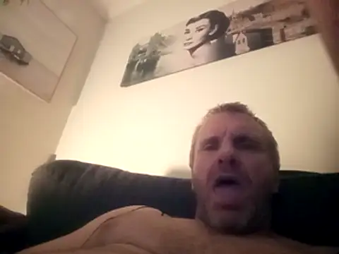 Snapshot of extremeanalsolo chatting on 11.21.25 extremeanalsolo online show from 11.21.25
