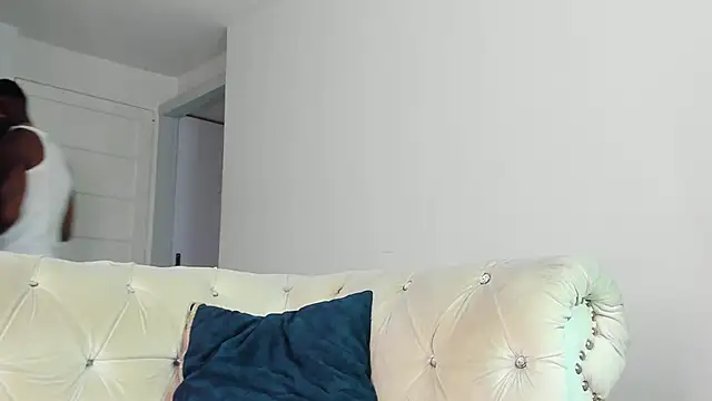 Makonneen online show from 11.25.25