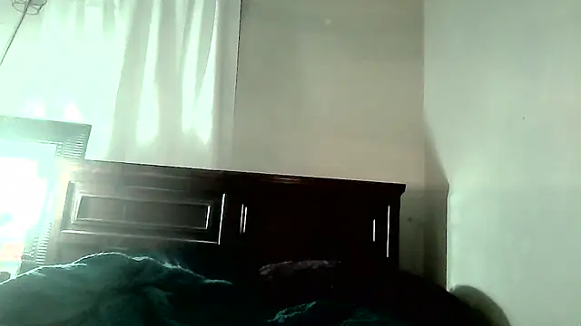 Snapshot of paiday chatting on 01.05.25 paiday online show from 01.05.25