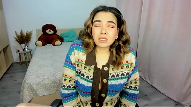 Alexa Dolly12 online show from 10.16.25