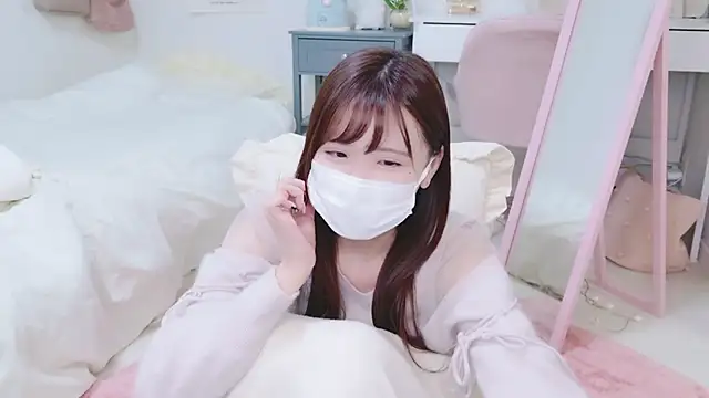 Snapshot of Sayuringo_ chatting on 01.07.25 Sayuringo  online show from 01.07.25