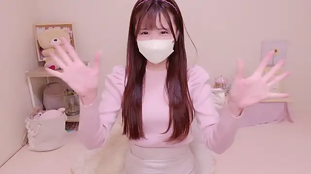 Snapshot of Sayuringo_ chatting on 03.08.25 Sayuringo  online show from 03.08.25