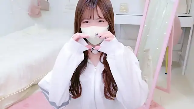 Snapshot of Sayuringo_ chatting on 03.09.25 Sayuringo  online show from 03.09.25