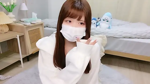 Snapshot of Sayuringo_ chatting on 10.11.25 Sayuringo  online show from 10.11.25