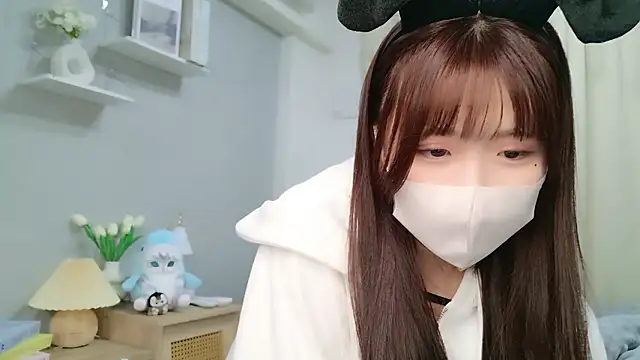 Sayuringo  online show from 12.03.25