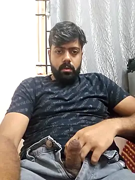 Snapshot of Hornie_small_Dick01 chatting on 09.18.25 Hornie small Dick01 online show from 09.18.25