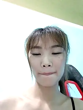 Snapshot of Lonalysexy chatting on 05.11.26 Lonalysexy online show from 05.11.26